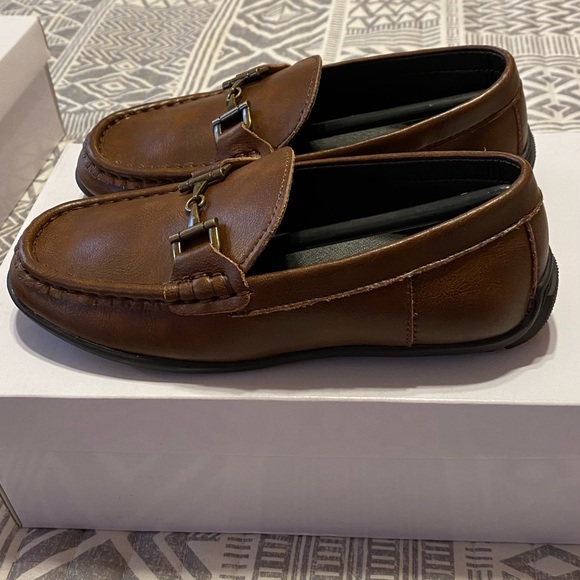 Steve Madden brown leather loafers - Picture 2 of 4